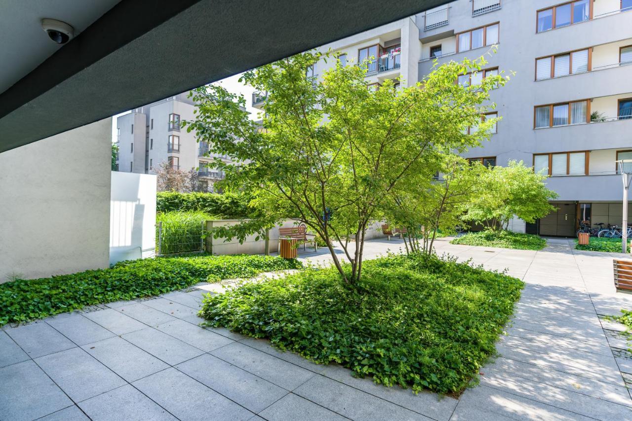 Maraton Gardens Apartments By Noclegi Renters Poznań Exteriör bild